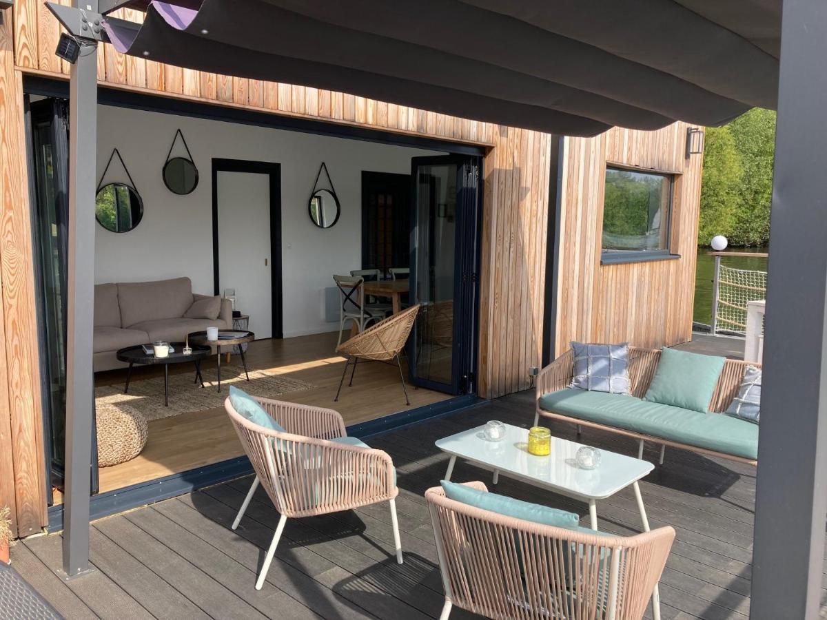 Vaux-Sur-Seine Seinehouse - Maison Flottante מראה חיצוני תמונה